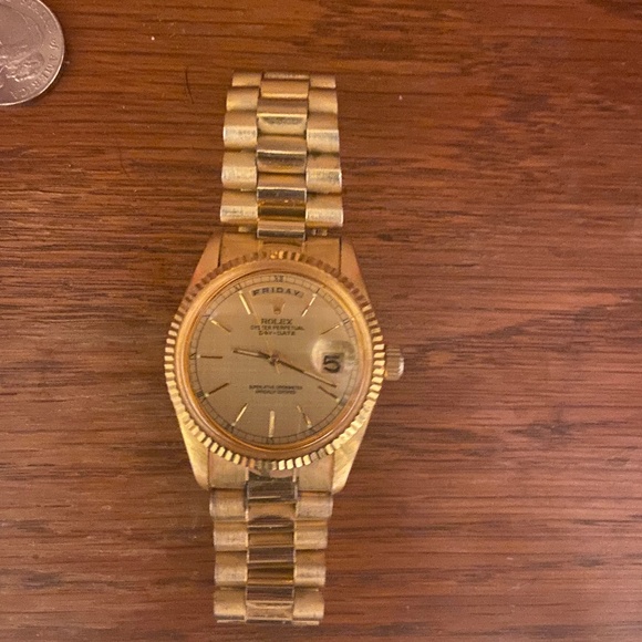 Watch - Picture 1 of 1